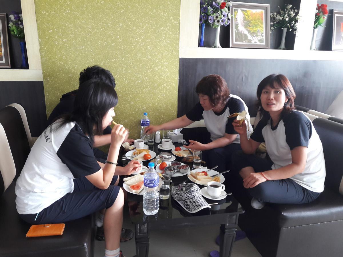 Asian Hotel Butwal Dış mekan fotoğraf